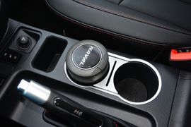 2017款哈弗H6蓝标运动版1.5T自动两驱豪华型