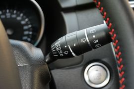 2017款哈弗H6蓝标运动版1.5T自动两驱豪华型
