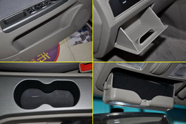 2011款长安CX30三厢