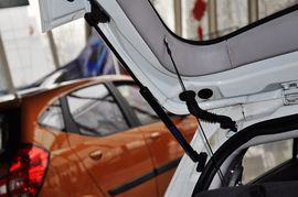 2009款长安悦翔两厢