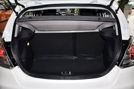 2009款长安悦翔两厢