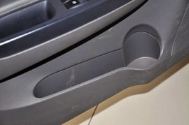 2009款长安悦翔两厢