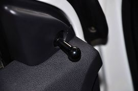 2009款长安悦翔两厢