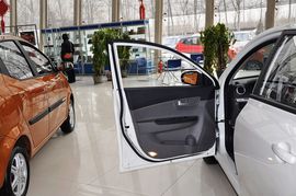 2009款长安悦翔两厢