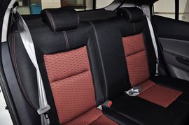 2009款长安悦翔两厢