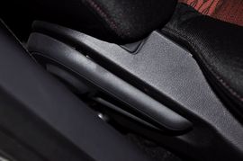 2009款长安悦翔两厢