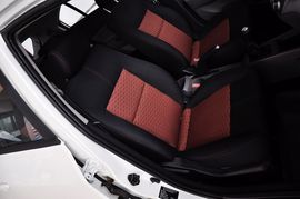 2009款长安悦翔两厢