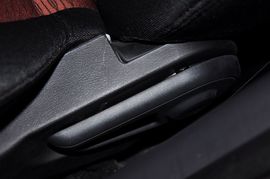 2009款长安悦翔两厢