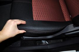 2009款长安悦翔两厢