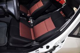 2009款长安悦翔两厢