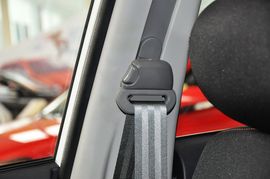 2009款长安悦翔两厢