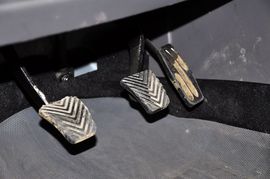 2009款长安悦翔两厢