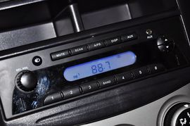 2009款长安悦翔两厢