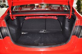 2009款长安悦翔三厢