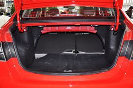 2009款长安悦翔三厢