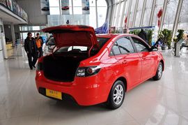 2009款长安悦翔三厢