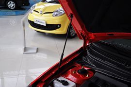 2009款长安悦翔三厢