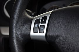 2009款长安悦翔三厢