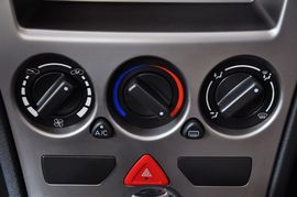 2011款风神S30