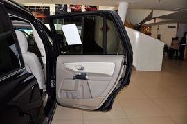 2011款沃尔沃XC90