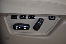2011款沃尔沃XC90