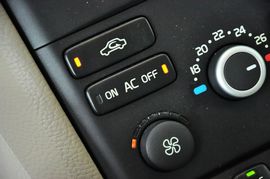 2011款沃尔沃XC90
