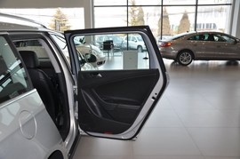 2010款大众旅行轿车