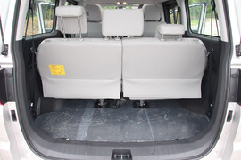 2016款江淮瑞风M4