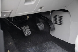 2016款江淮瑞风M4