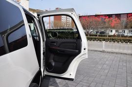 2011款凯迪拉克凯雷德Hybrid