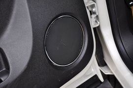 2011款凯迪拉克凯雷德Hybrid