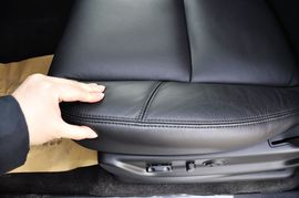 2011款凯迪拉克凯雷德Hybrid