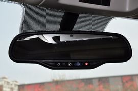 2011款凯迪拉克凯雷德Hybrid