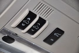 2011款凯迪拉克凯雷德Hybrid