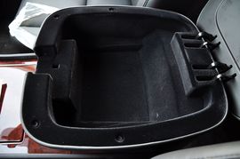 2011款凯迪拉克凯雷德Hybrid