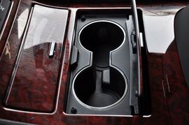 2011款凯迪拉克凯雷德Hybrid