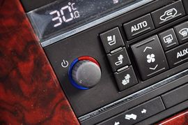 2011款凯迪拉克凯雷德Hybrid