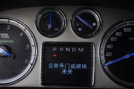 2011款凯迪拉克凯雷德Hybrid