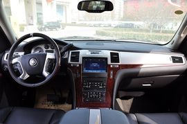 2011款凯迪拉克凯雷德Hybrid