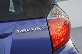 2012款丰田Verso-S
