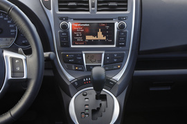 2012款丰田Verso-S
