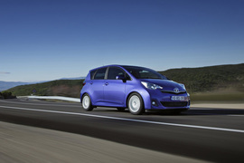2012款丰田Verso-S