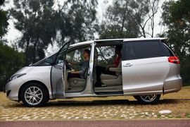 2010款比亚迪M6试驾