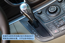 2011款别克GL8豪华商务车三亚试驾