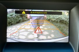 2011款别克GL8豪华商务车三亚试驾
