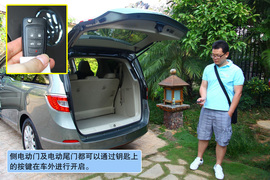 2011款别克GL8豪华商务车三亚试驾