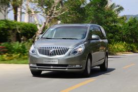 2011款别克GL8豪华商务车三亚试驾