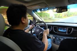 2011款别克GL8豪华商务车三亚试驾