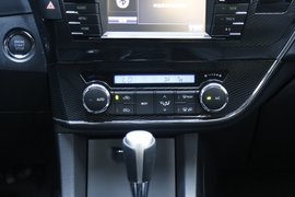 2017款丰田卡罗拉1.2T
