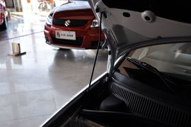 2011款长安铃木天语SX4